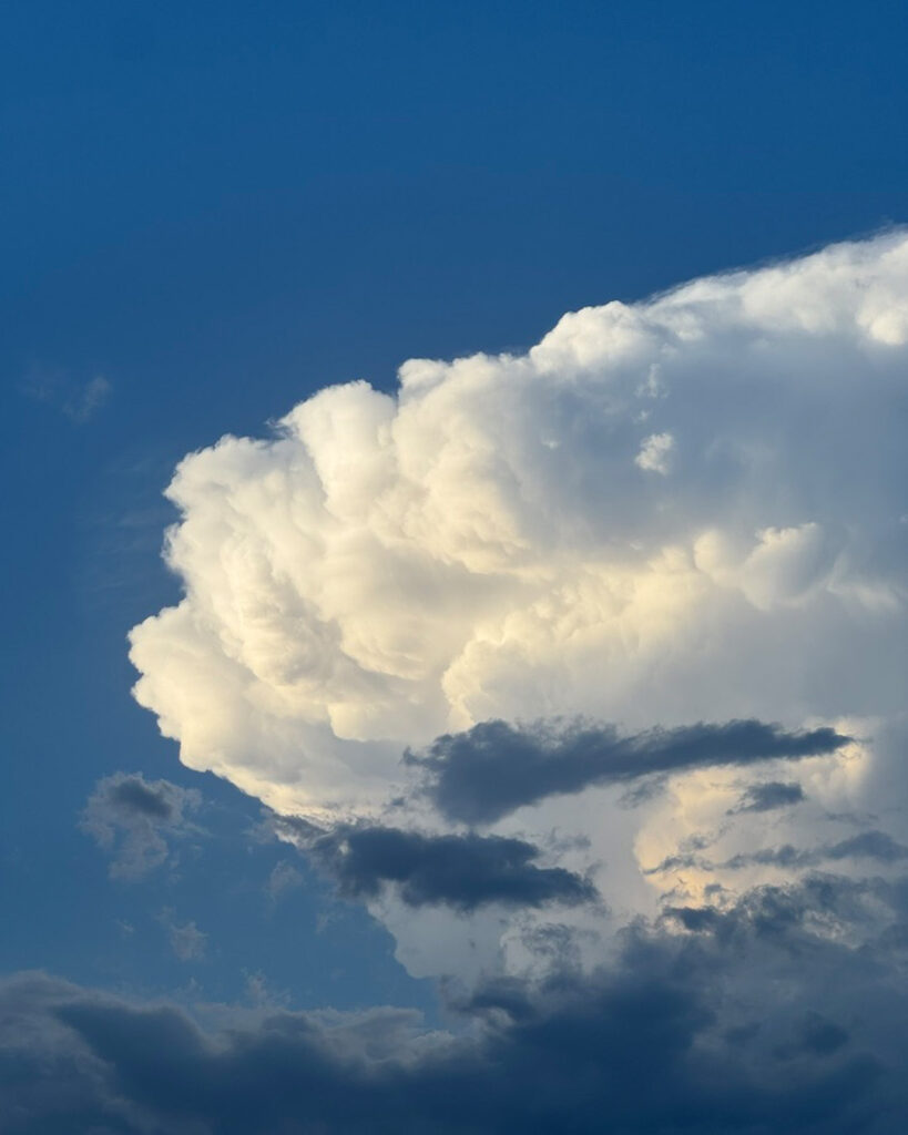Texas-bound Aerial Clouds